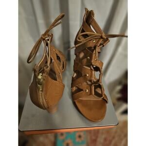 Mossimo Women's Tan Lace Up Gladiator Wedge Leather Strappy Sandal Size 9.5 NWOT